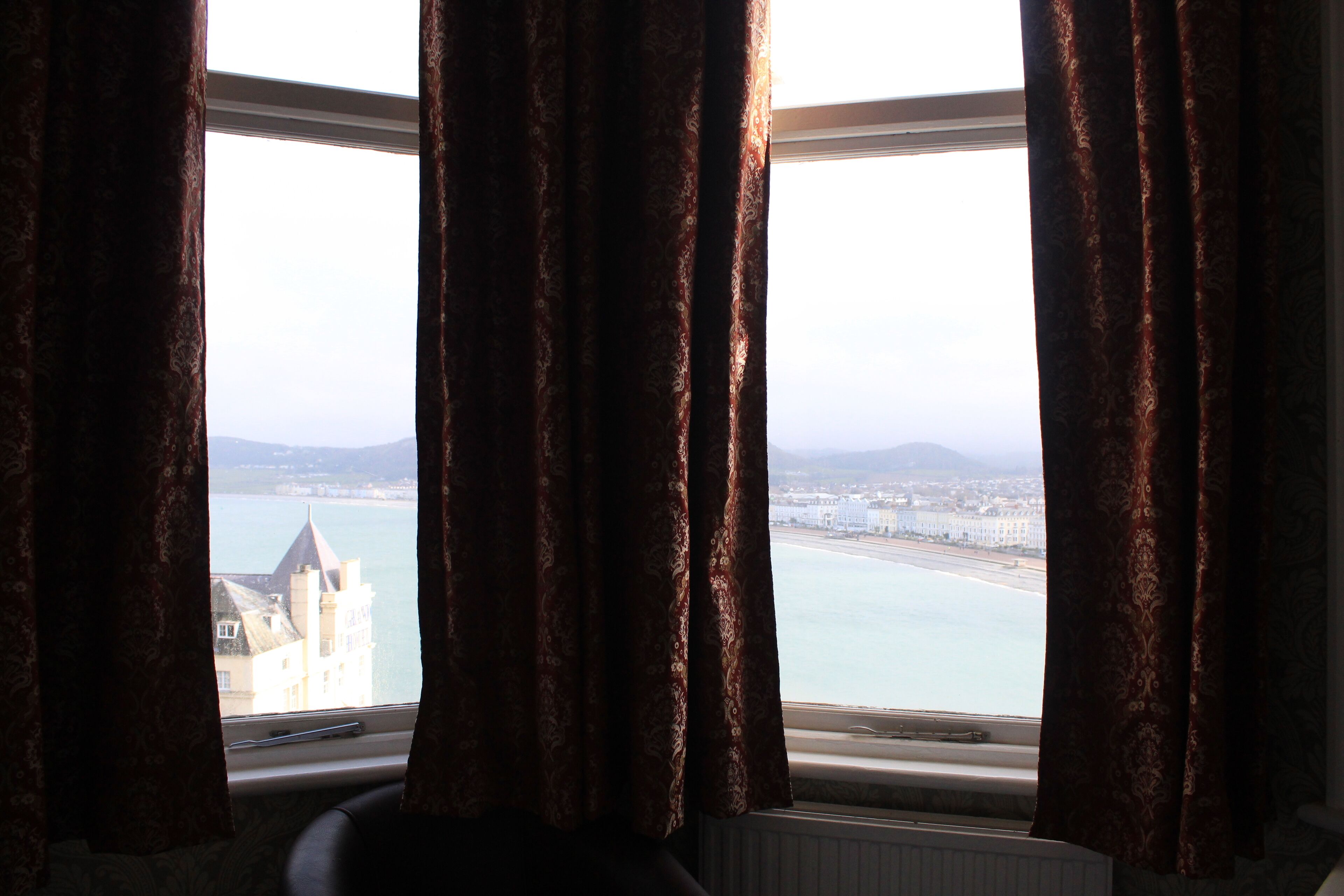 triple room, sea view | iron/ironing board, free cots/infant beds, free wifi, bed sheets