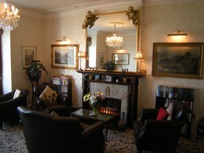 Fireplace - Headlands Hotel (Llandudno)