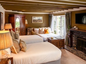 Superior Double Room, Ensuite (Kingfisher)
