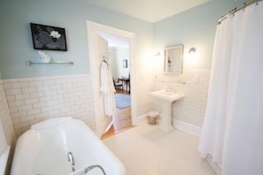 Hair dryer, towels, shampoo