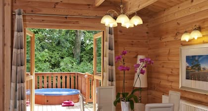 South Winchester Lodges