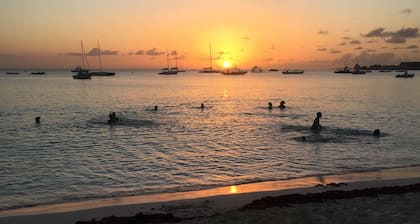 Barbados Chi Guest House