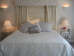 Luxury Double Room, Ensuite (garden rooms ) - Spinneycross (Corsham)