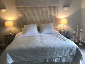 Luxury Double Room, Ensuite (garden rooms ) - Spinneycross (Corsham)