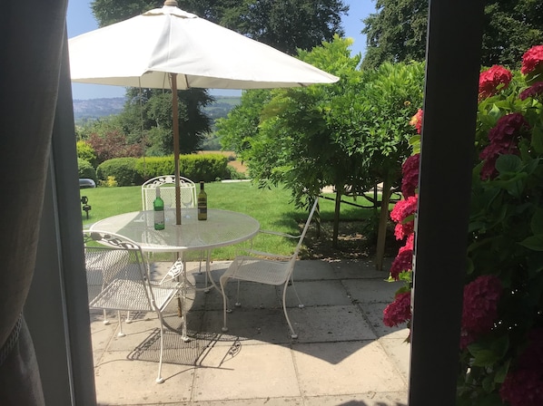 Luksus-dobbeltrom, eget bad (Garden room kitchenette)