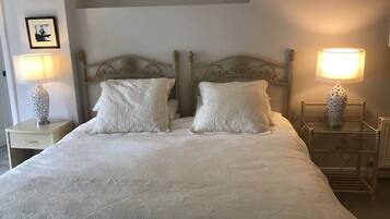 Luxury Double Room, Ensuite (Garden room kitchenette)