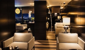 Sala de estar en el lobby