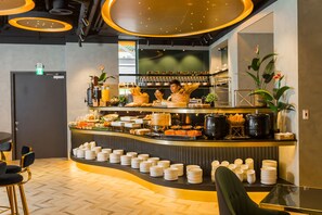 Breakfast buffet - Q21 Hotel (Kaohsiung)