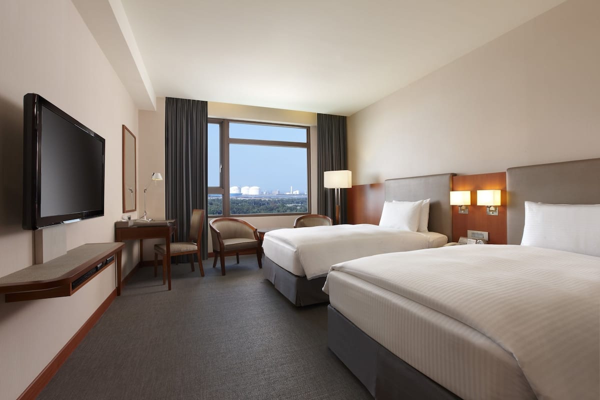 1 bedroom, in-room safe, desk, free WiFi