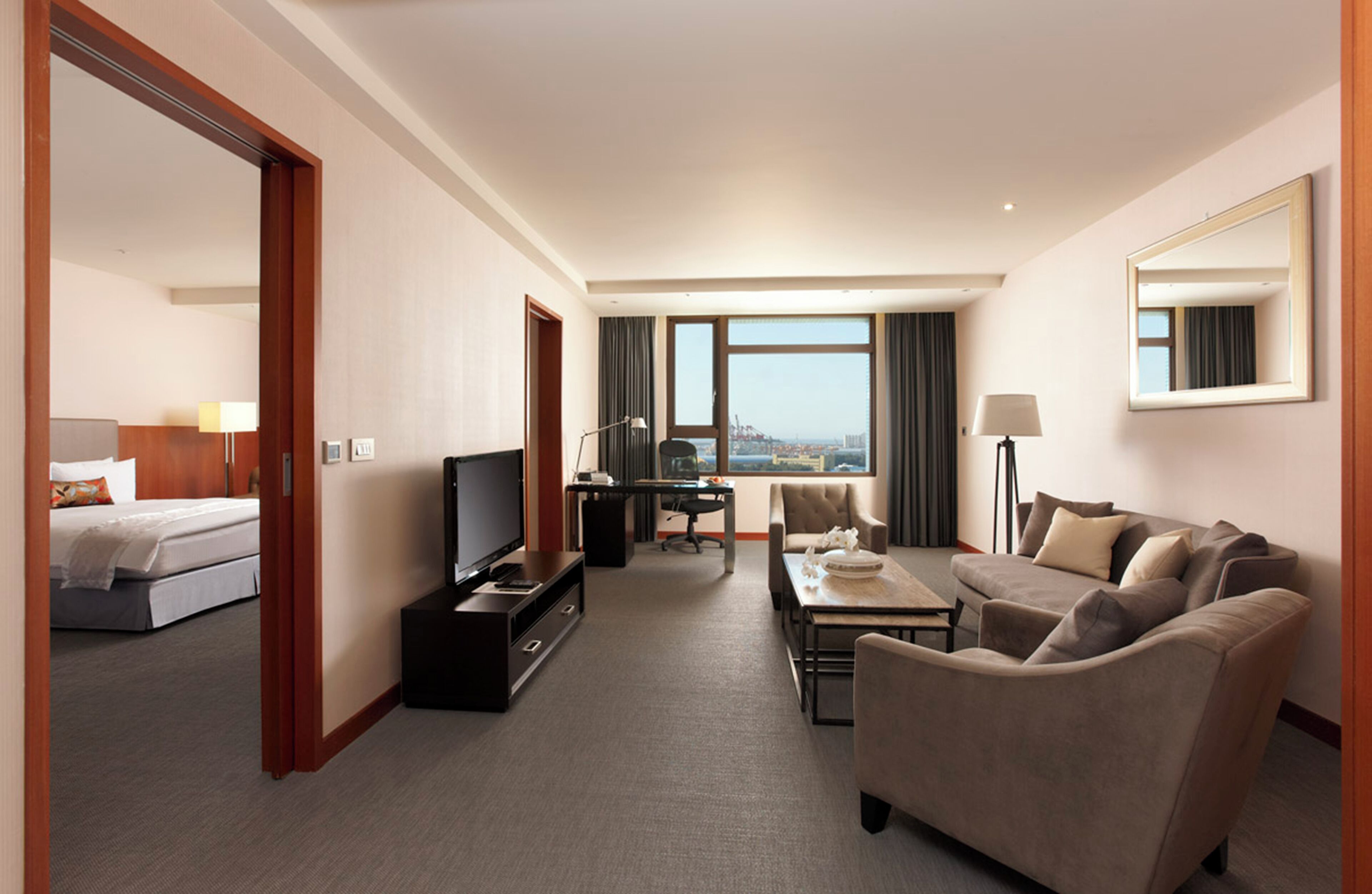 grand suite | 1 bedroom, in-room safe, desk, free wifi