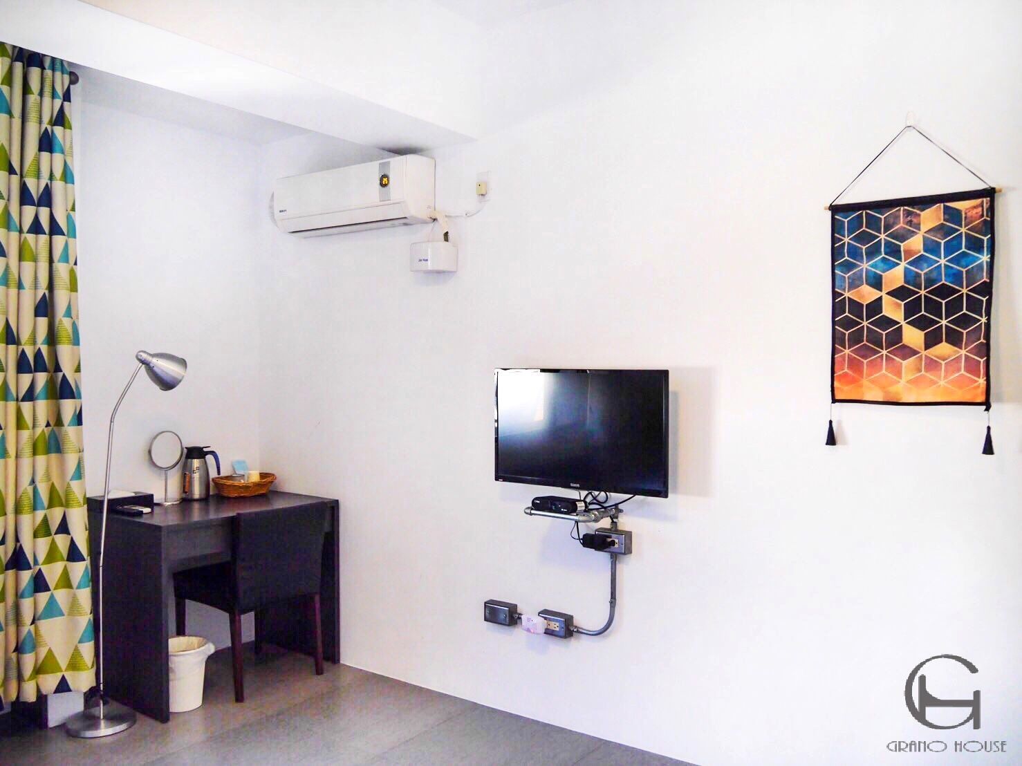 deluxe twin room | individually decorated, individually furnished, desk, blackout curtains