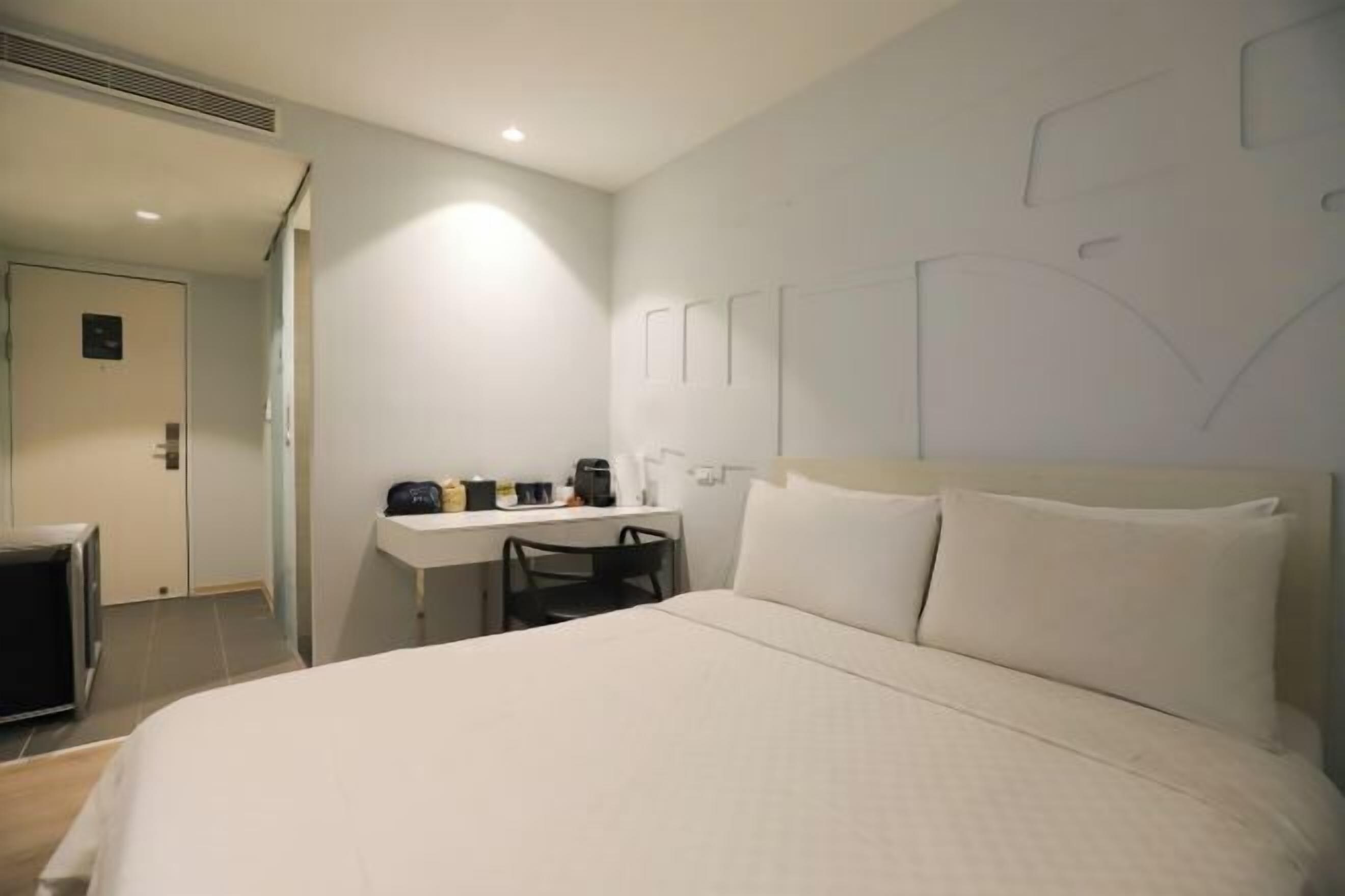 1 間臥室、高級寢具、書桌、隔音