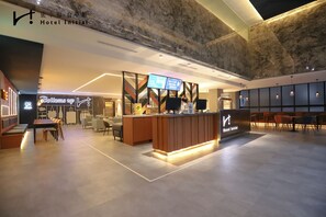 Reception - Hotel Initial-Taichung (Taichung)