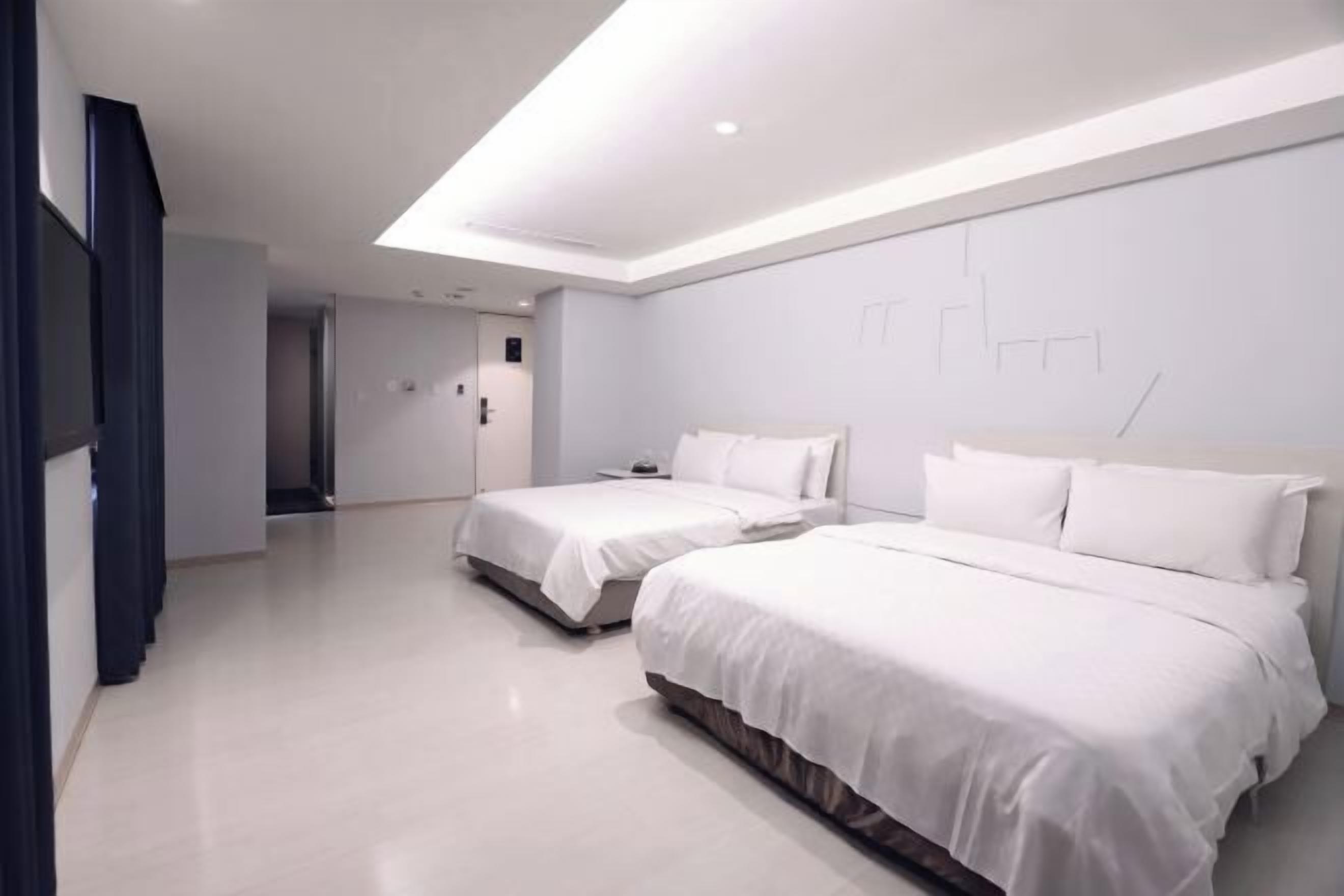 1 間臥室、高級寢具、書桌、隔音