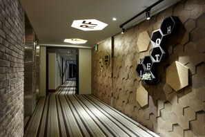 Petit déjeuner servi sur place