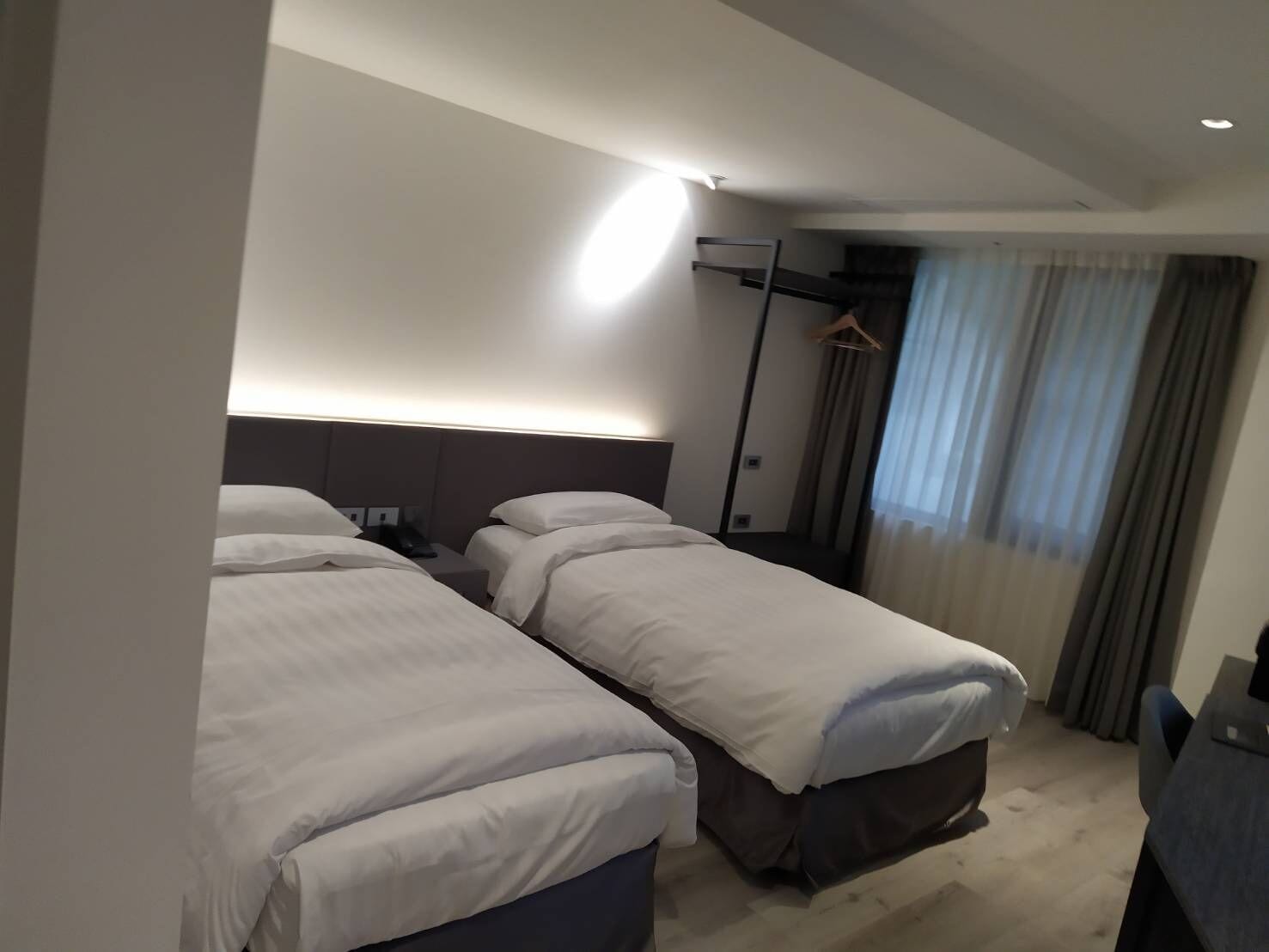 Pillowtop beds, in-room safe, individually decorated