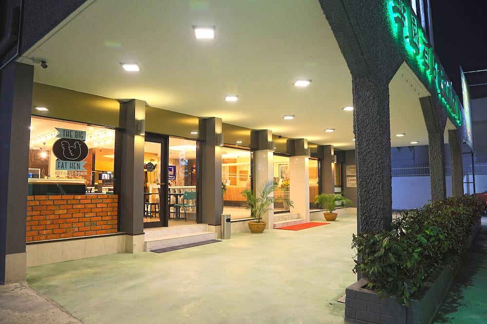 Garden Inn