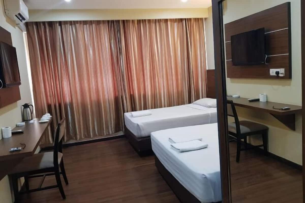 1 bedroom, desk, iron/ironing board (on request), WiFi (free)