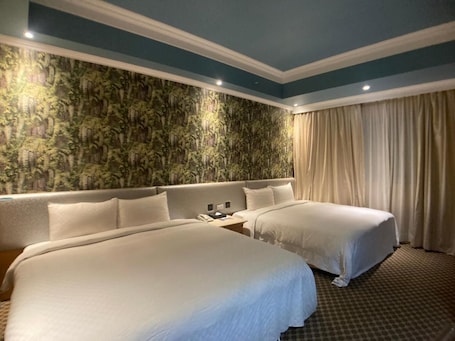 Free minibar, in-room safe, desk, laptop workspace