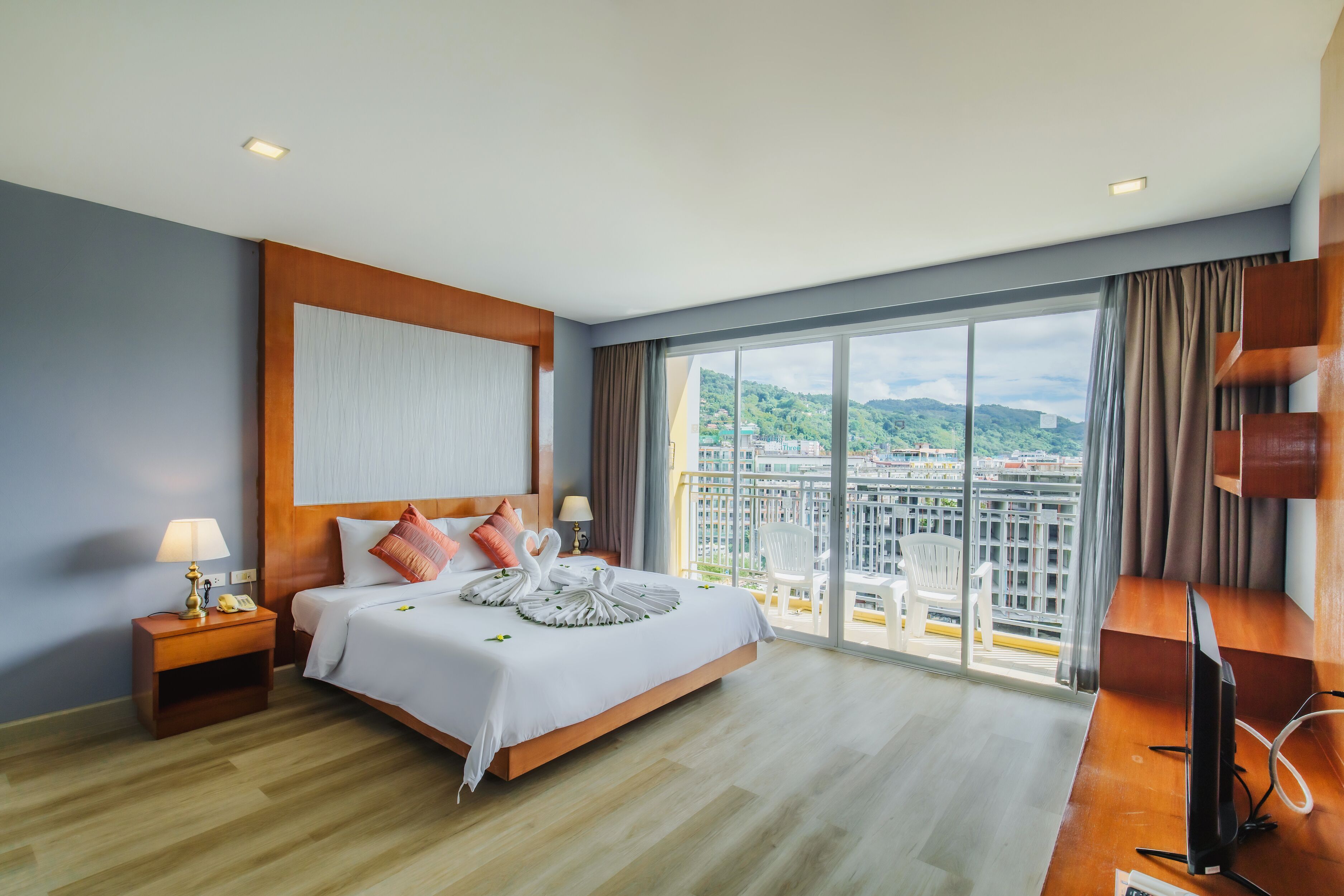 Photo - Elite Suites Patong