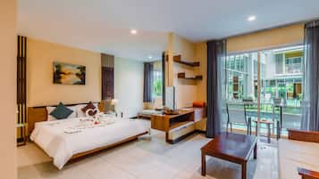 Classic Suite - Pool Access | 2 bedrooms, in-room safe, desk, free cots/infant beds