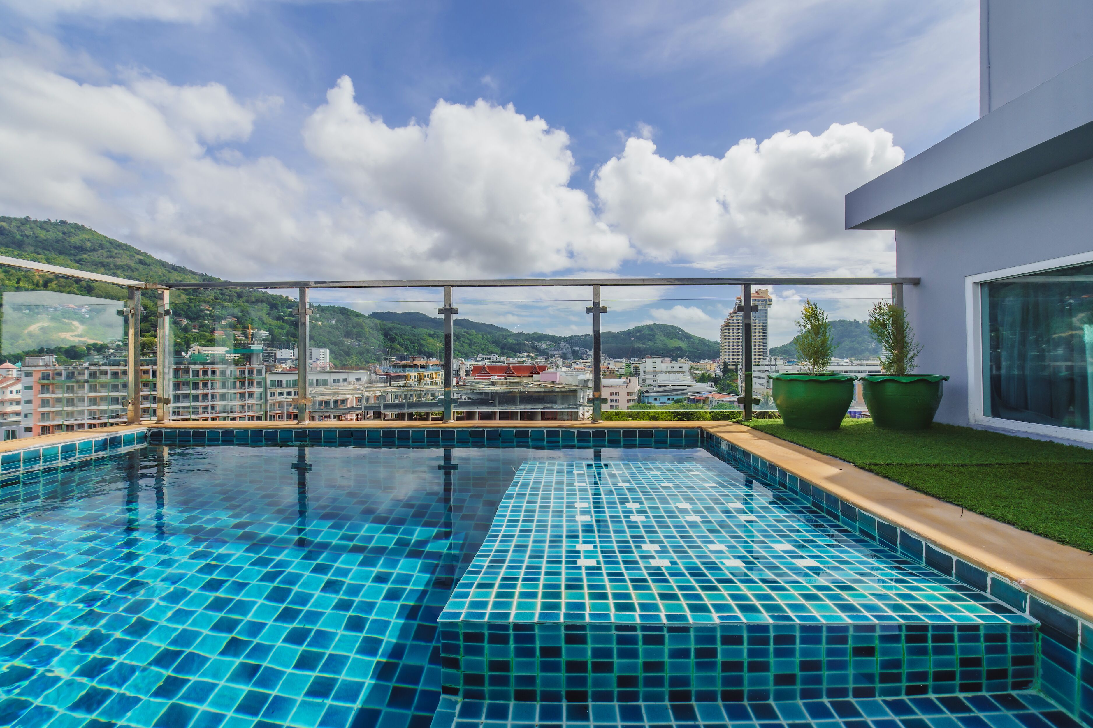 Penthouse Suite - Private Pool | In-room safe, desk, free cots/infant beds, rollaway beds