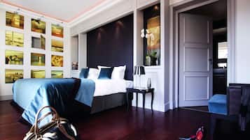 Suite (Les Rendez-vous du Mathurin) | Ropa de cama de alta calidad y minibar