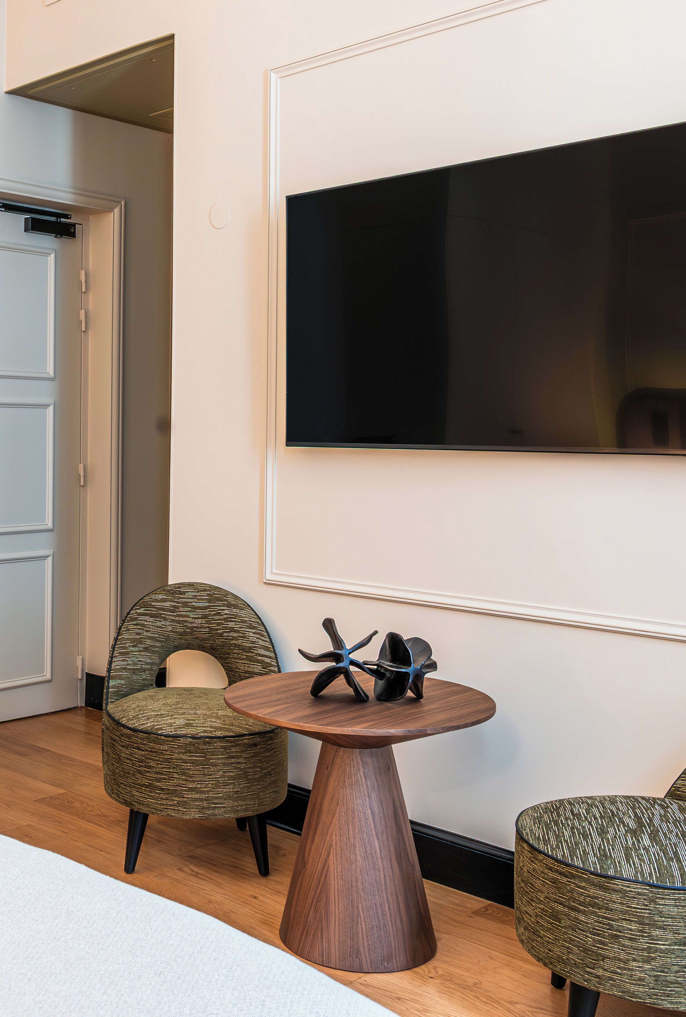 Superior Double Room | Premium bedding, minibar, in-room safe, desk