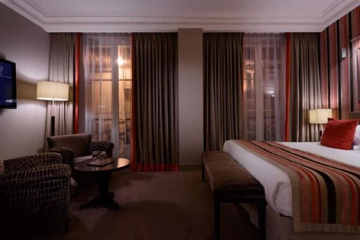 Literie de qualité supérieure, minibar, coffres-forts dans les chambres