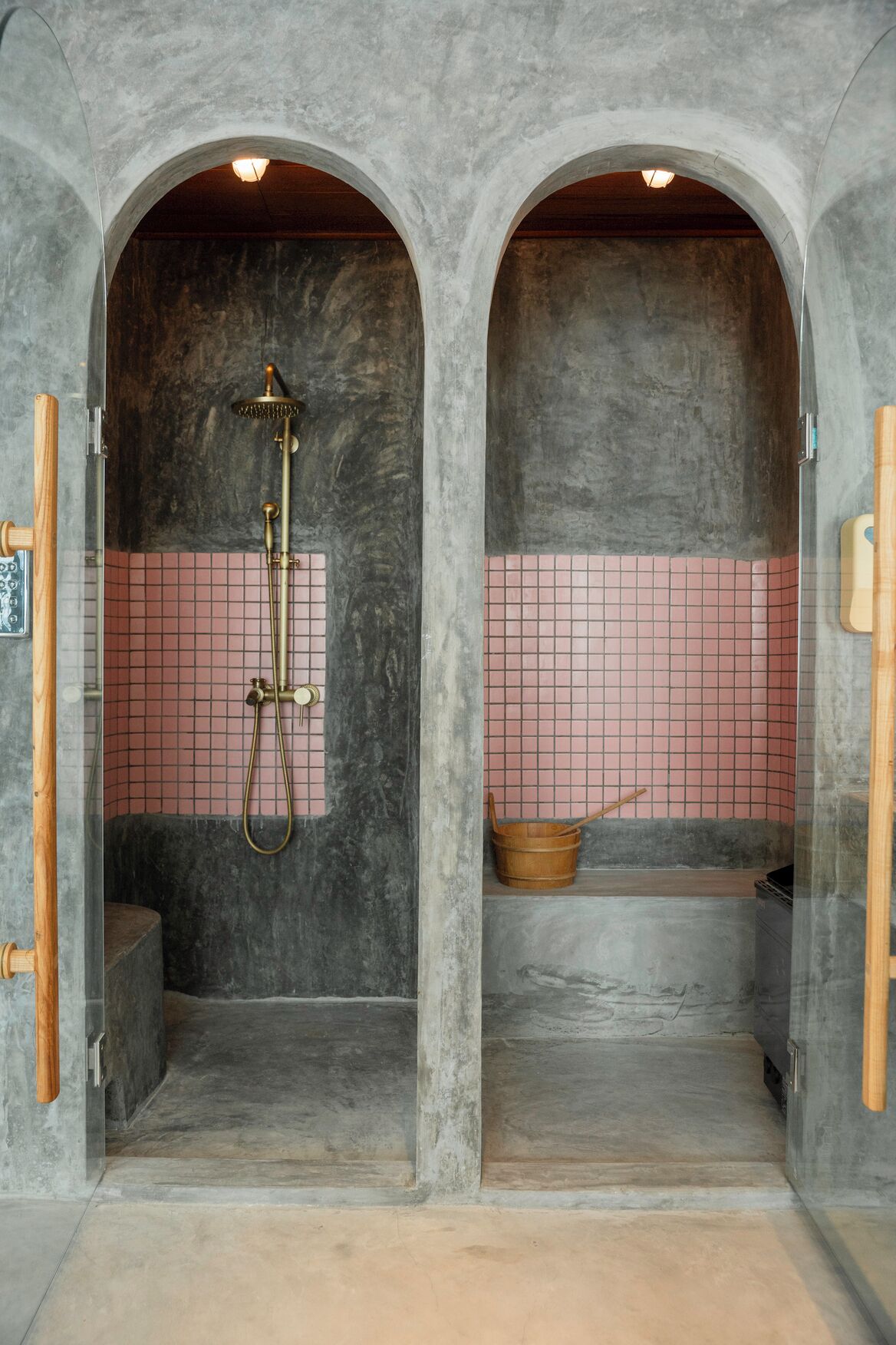 rustic president suite | bathroom | eco-friendly toiletries, hair dryer, slippers, bidet