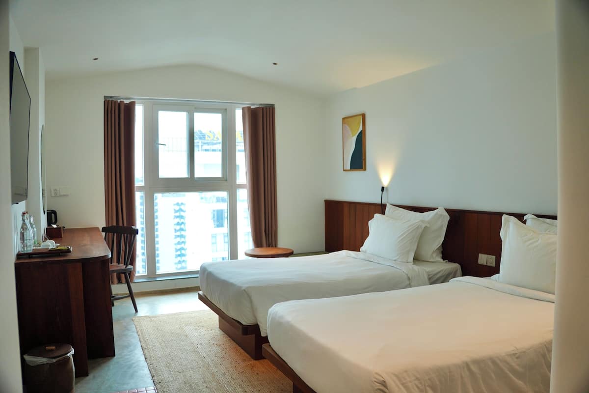 Twin Room, City View (Rustic) | 1 bilik tidur, gebar bulu kapas, bar mini, peti besi dalam bilik