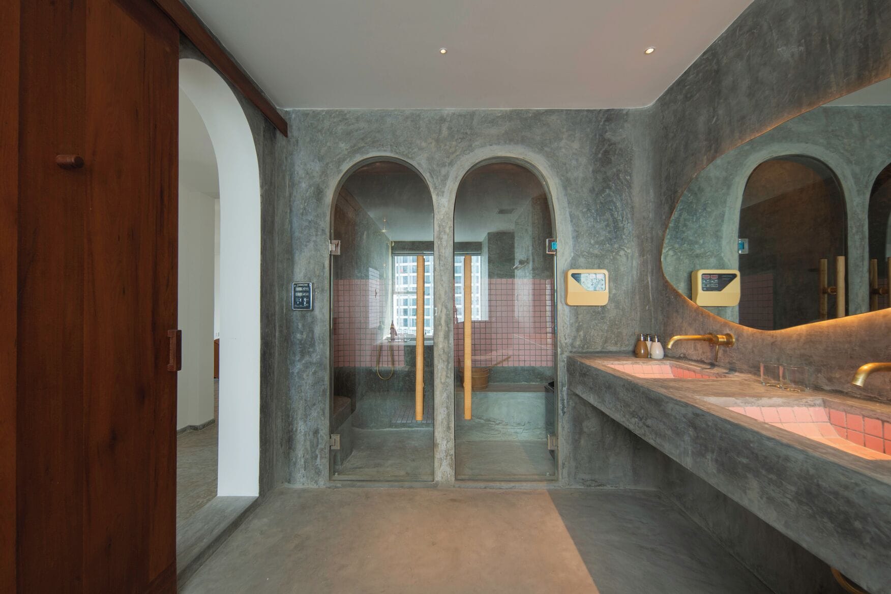 rustic president suite | 1 bedroom, down duvets, minibar, in-room safe