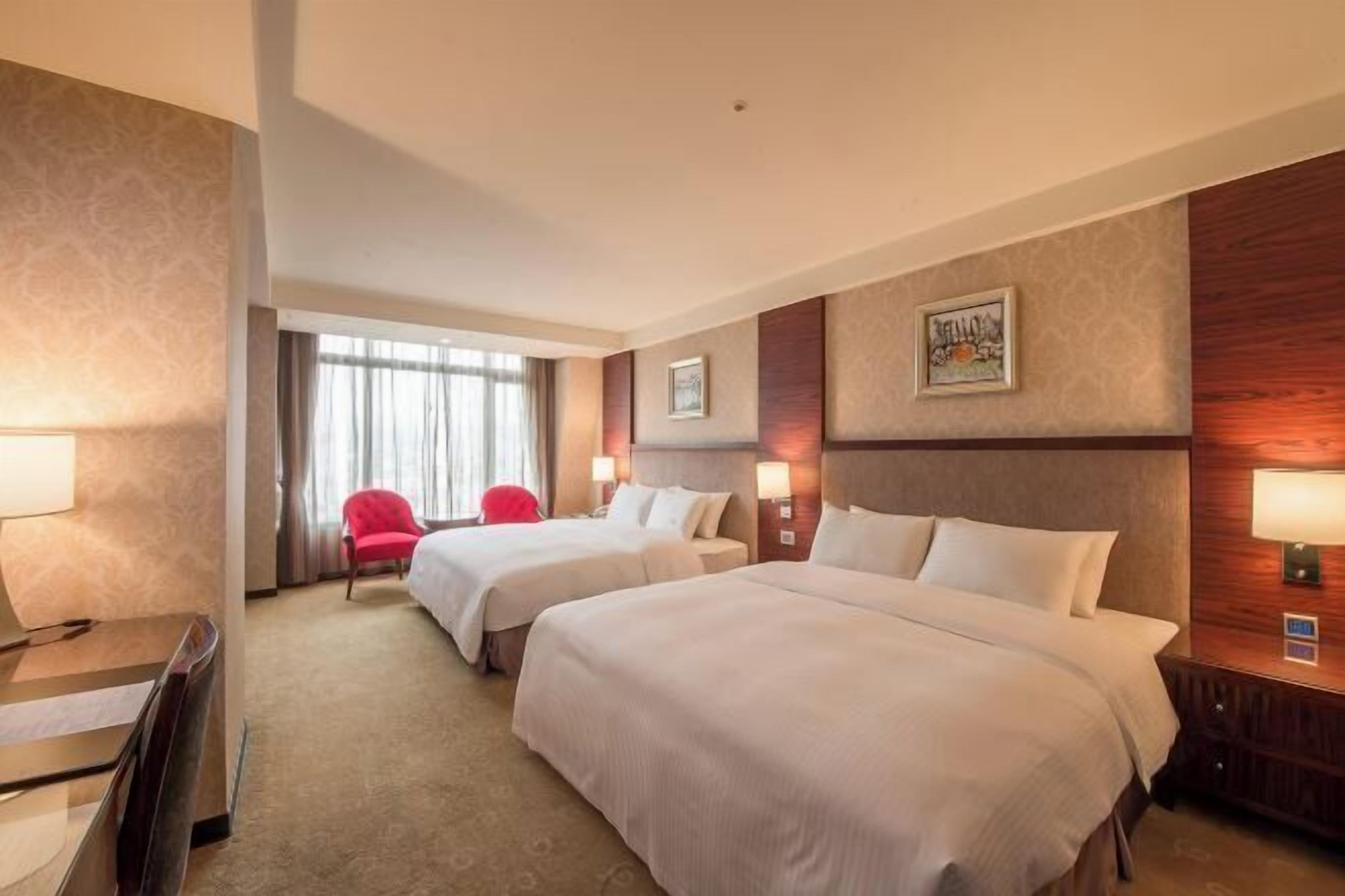 Literie de qualité supérieure, minibar, coffres-forts dans les chambres