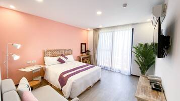 Double Room City and Sea View with Balcony | 1 bedroom, down comforters, desk, laptop workspace