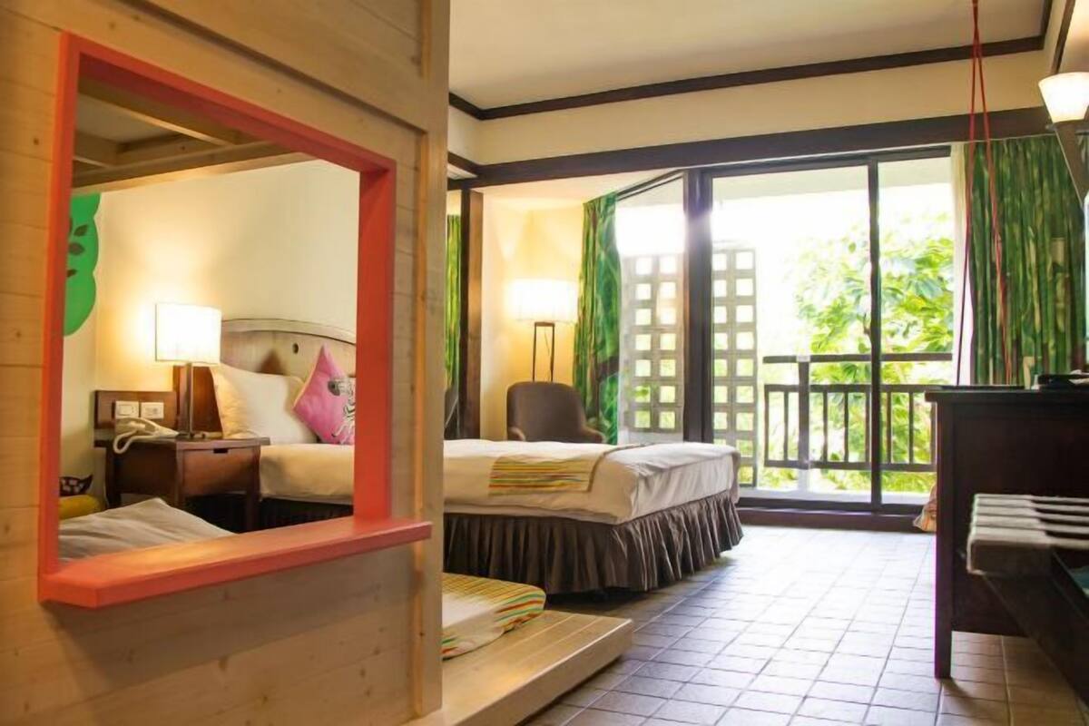 In-room safe, desk, blackout curtains, soundproofing