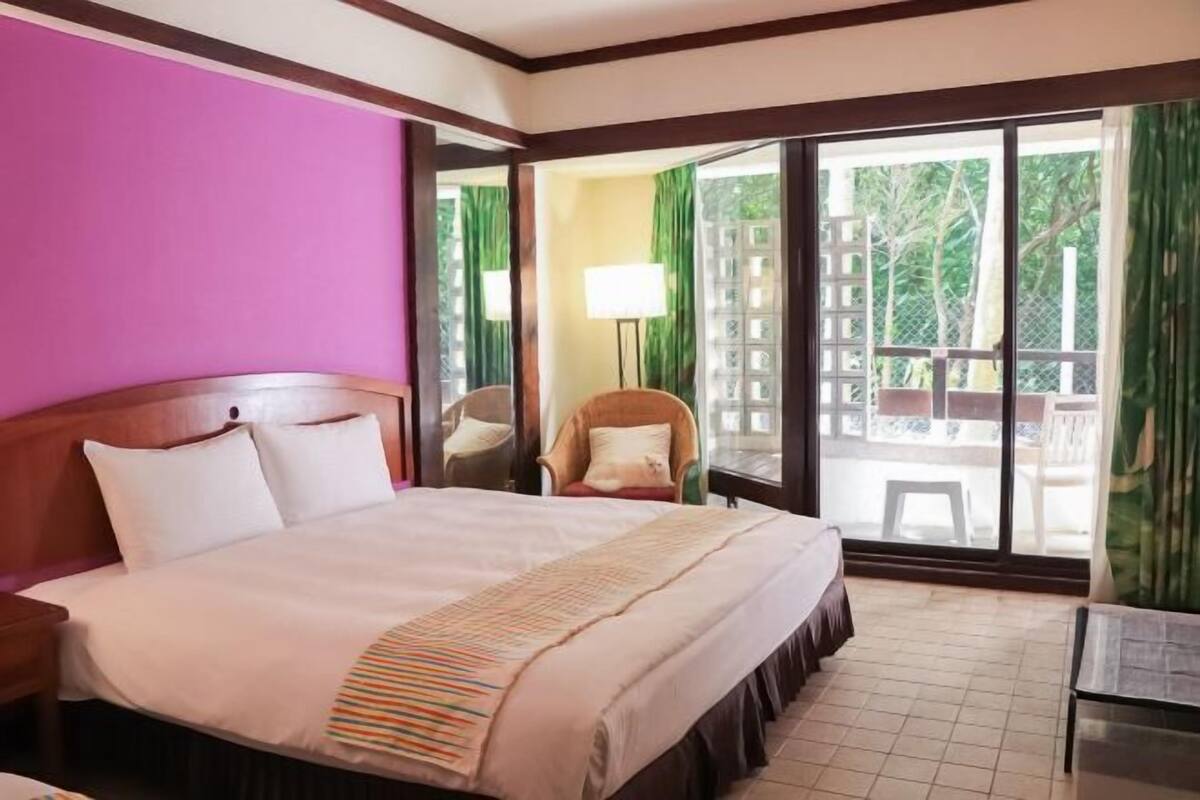 In-room safe, desk, blackout curtains, soundproofing