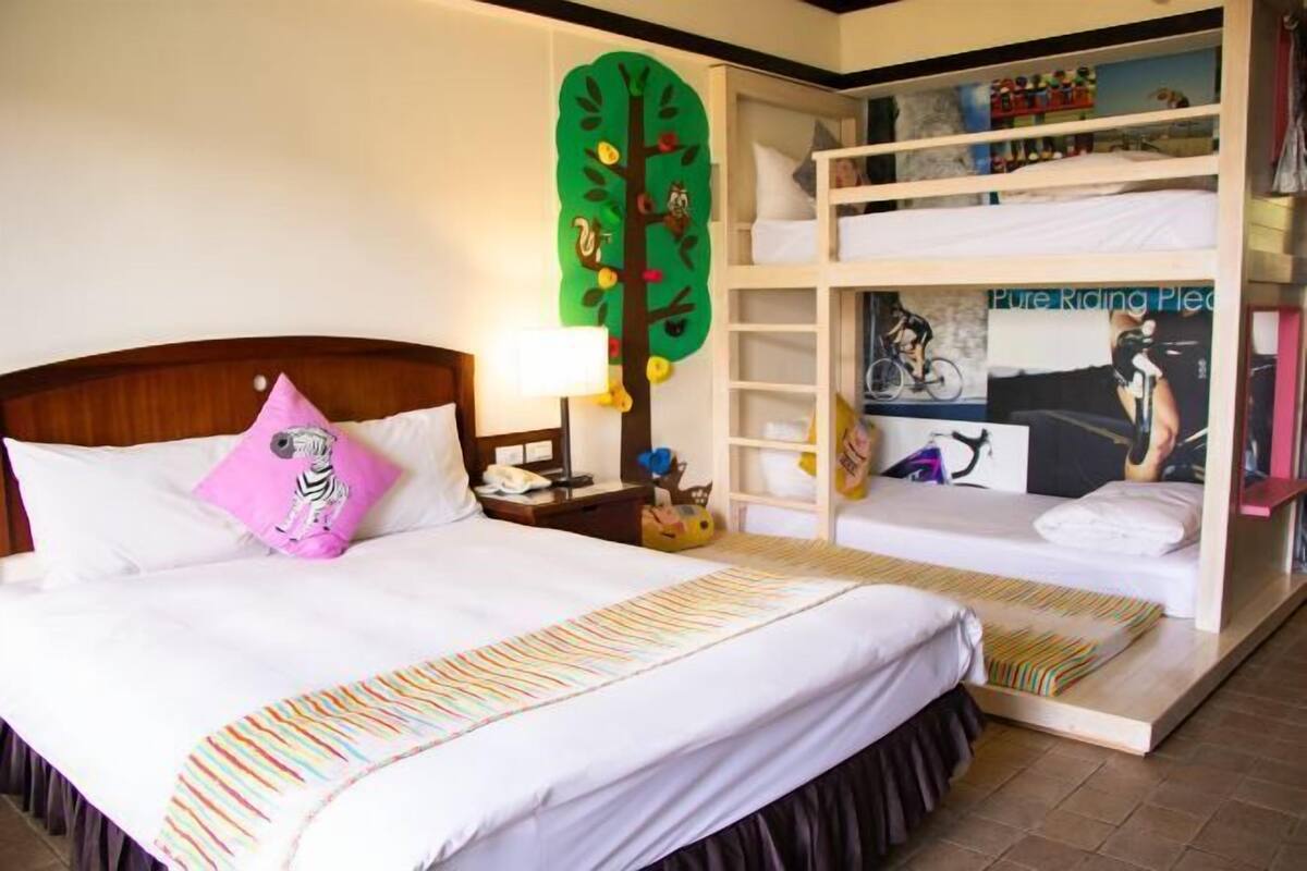 In-room safe, desk, blackout curtains, soundproofing