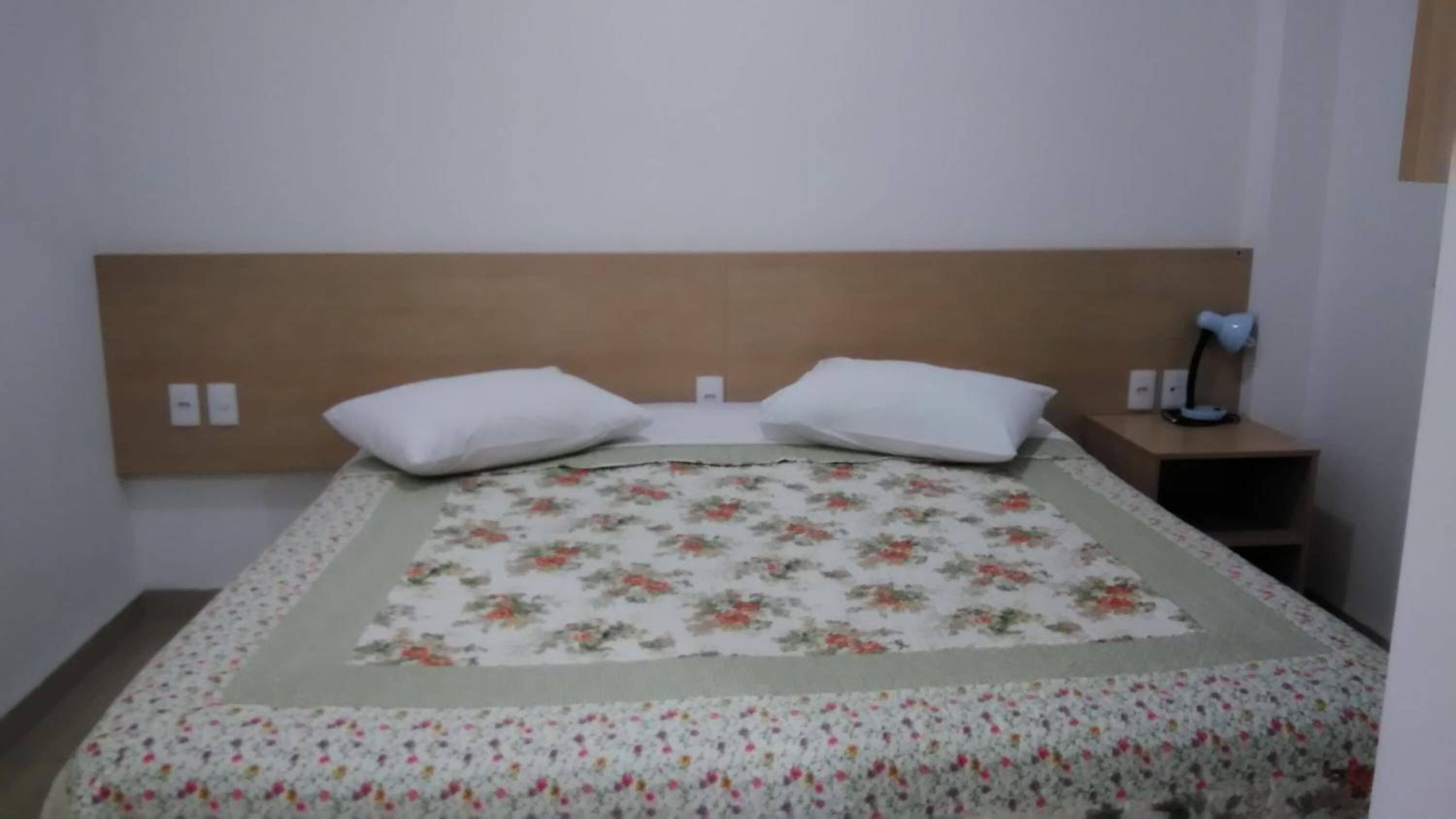 minibar, in-room safe, desk, laptop workspace