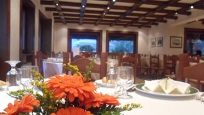 Dining - Hotel Acquevive (Scanno)