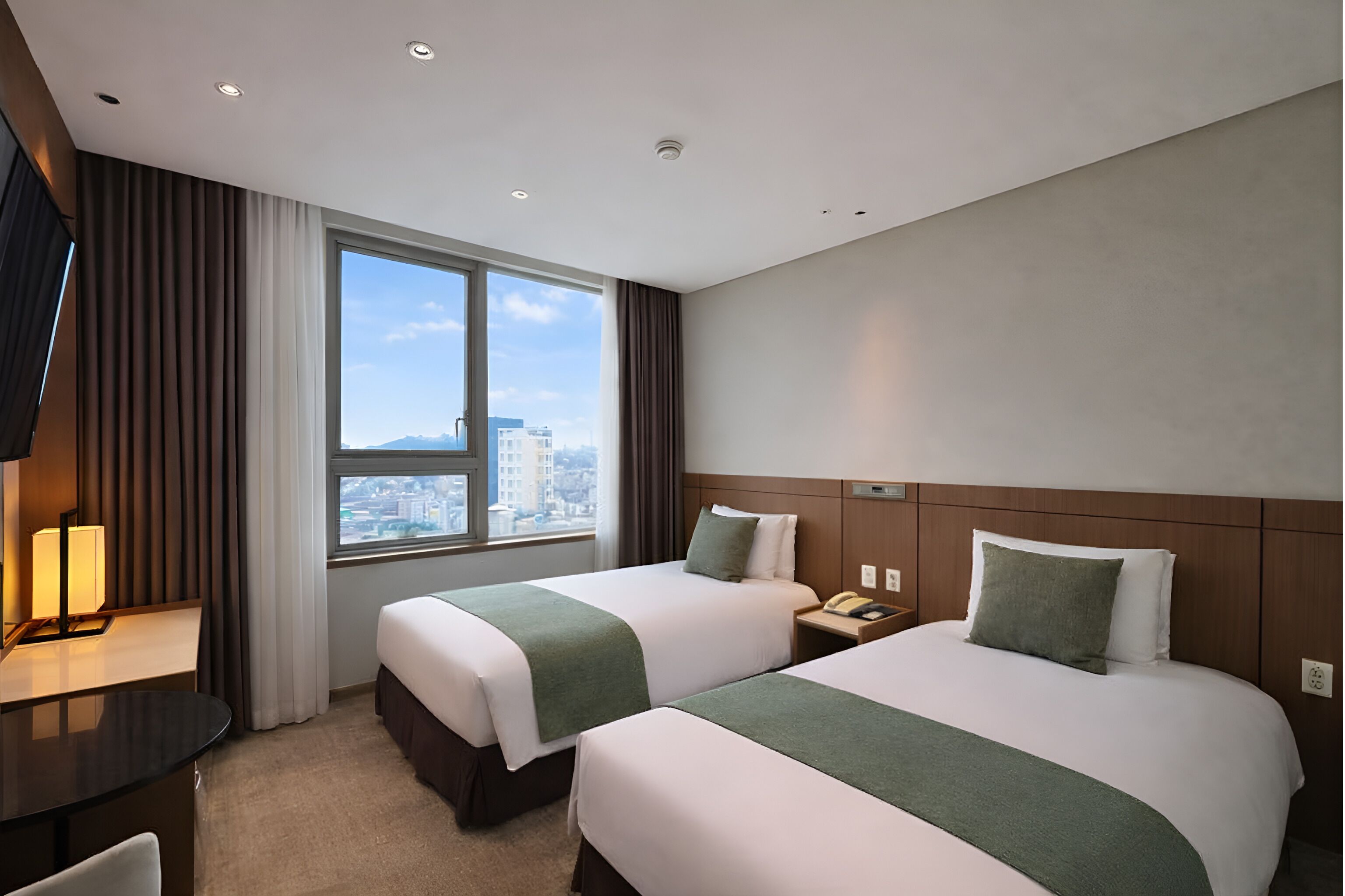 Standard Twin Room | Premium bedding, down comforters, in-room safe, desk