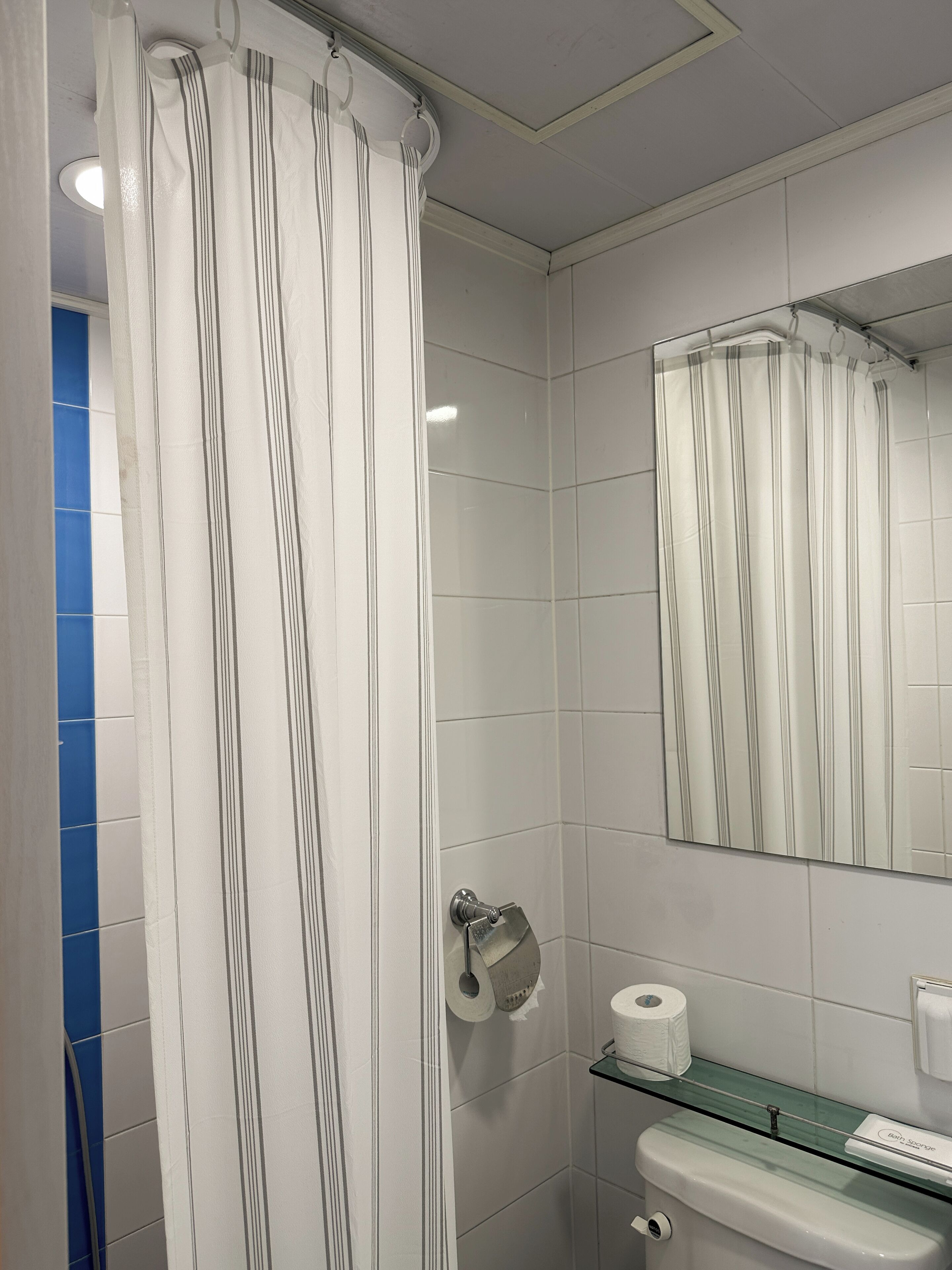 Foto - Three Seven Hotel
