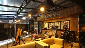 Cafe - Film 37.2 Hotel (Seoul)