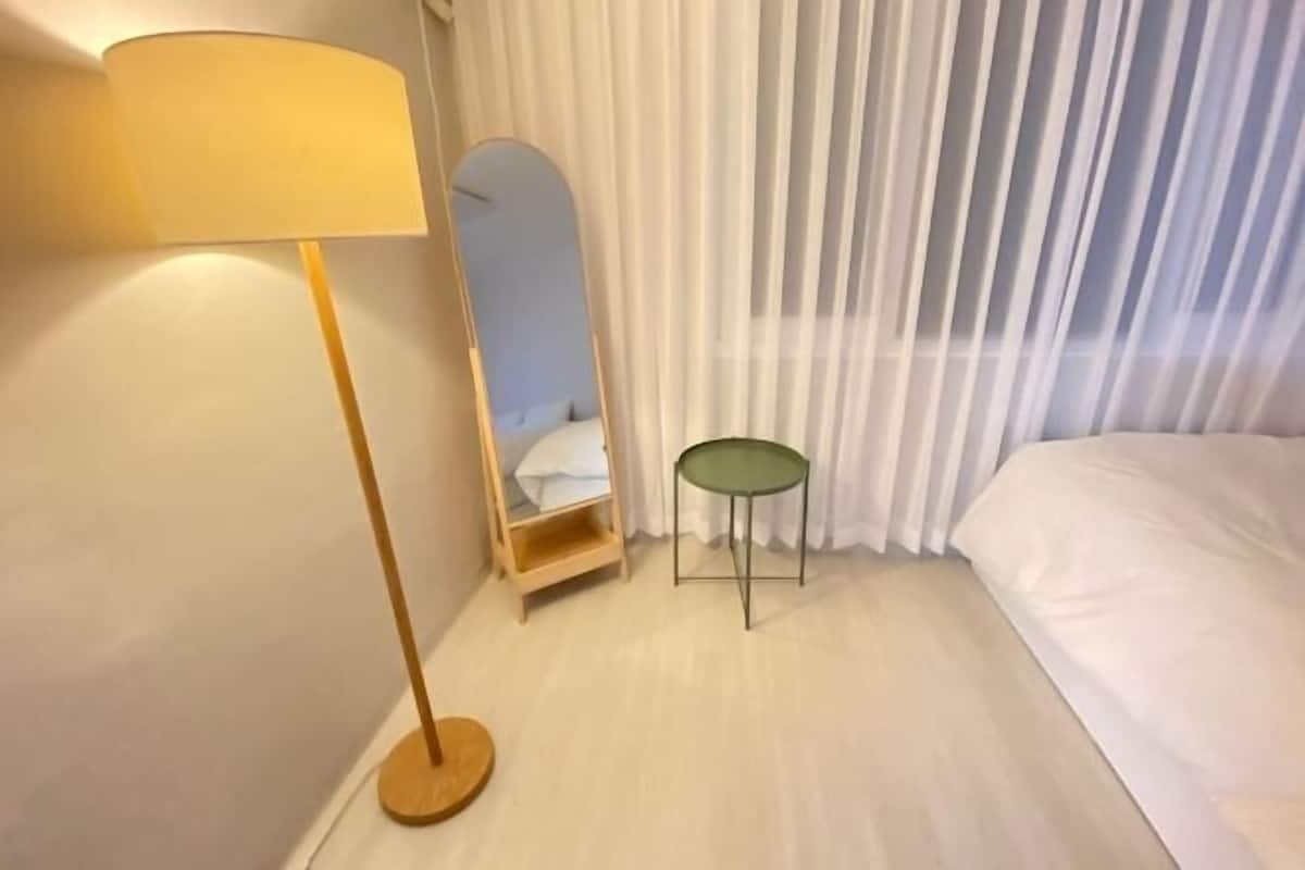 1 habitación, caja de seguridad en la habitación y wifi gratis