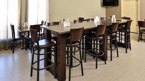 Unclassified image, 4 of 10, button - Quality Inn & Suites Carrizo Springs North (Carrizo Springs)