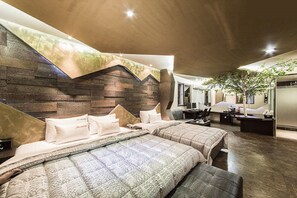 套房 | 高档床上用品、Select Comfort 床、迷你吧(备有免费物品)、特色装修