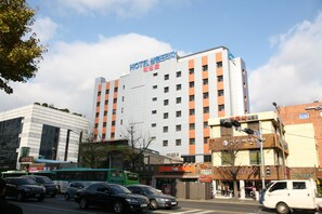 Fassade der Unterkunft