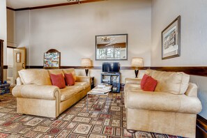 Reception - Lift House Lodge (Vail)