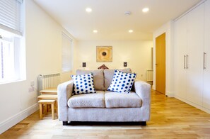 Departamento ejecutivo | Tabla de planchar con plancha, wifi gratis y ropa de cama 