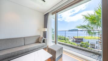 Corner Suite(Annex Building) | View from room