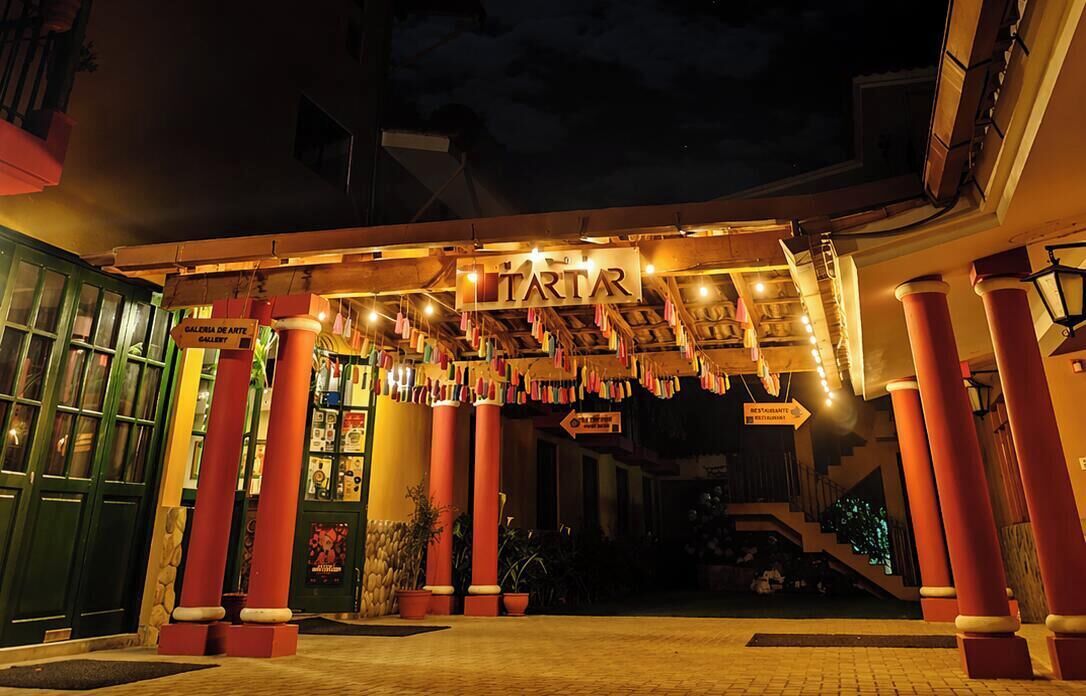 Mặt tiền nơi lưu trú